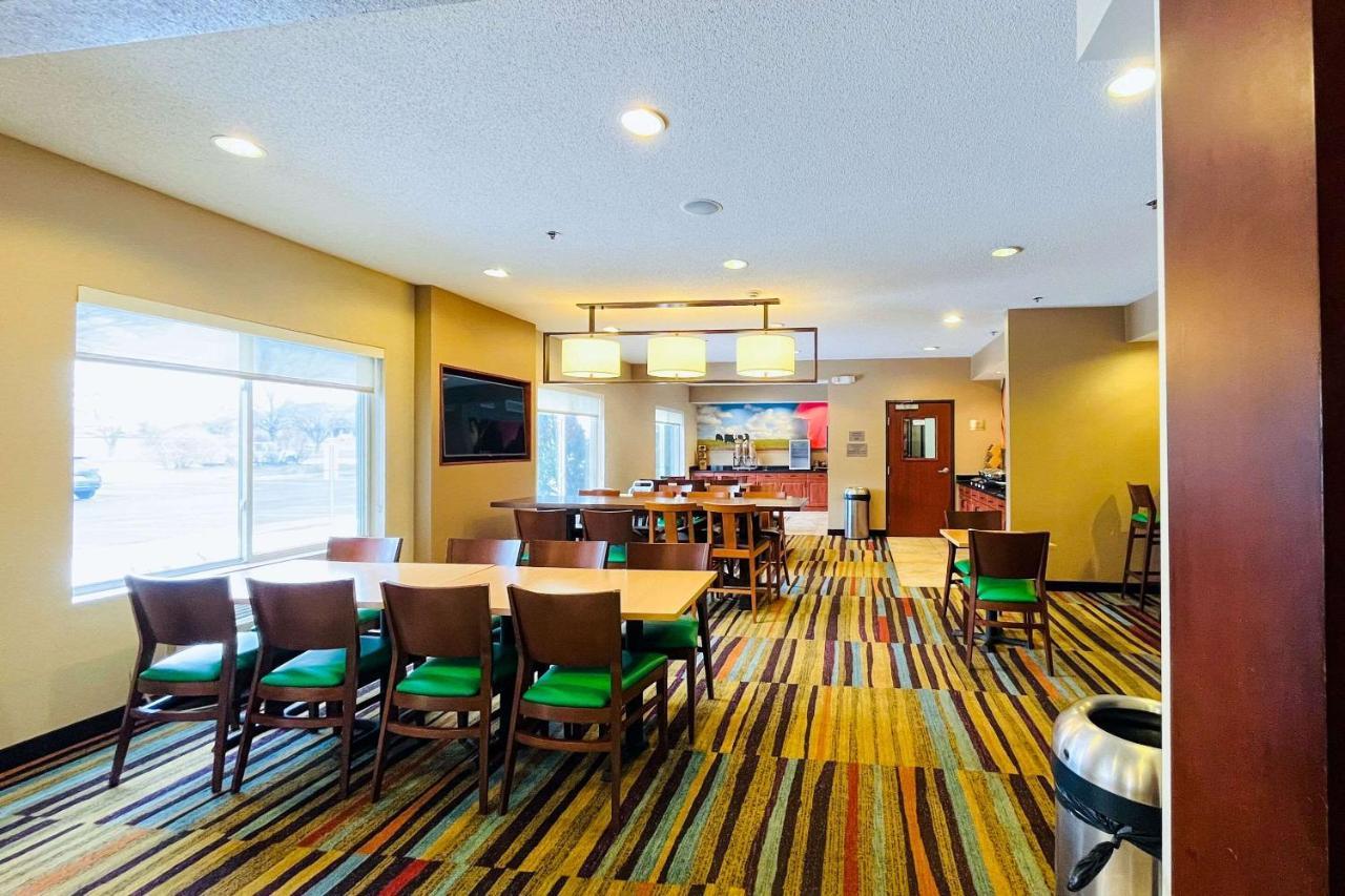 Comfort Inn & Suites Olathe - Kansas City Ngoại thất bức ảnh